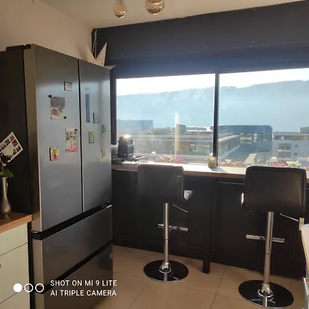 Vue Parc Homestay Annecy